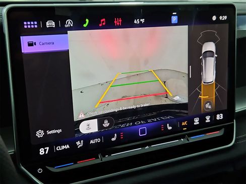 New 2026 Volkswagen Tiguan SE R-Line image 31