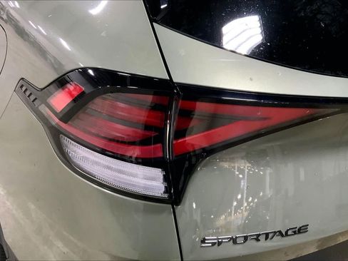 Used 2025 Kia Sportage X-Line Prestige AWD/4WD image 29