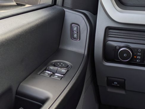 New 2025 Ford F350 XL w/ XL Chrome Package image 17