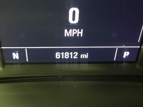 Used 2021 Chevrolet Equinox LS w/ LS Convenience Package FWD image 18