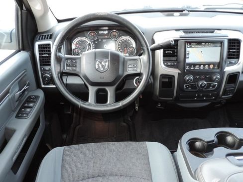 Used 2013 RAM 1500 Big Horn RWD image 19