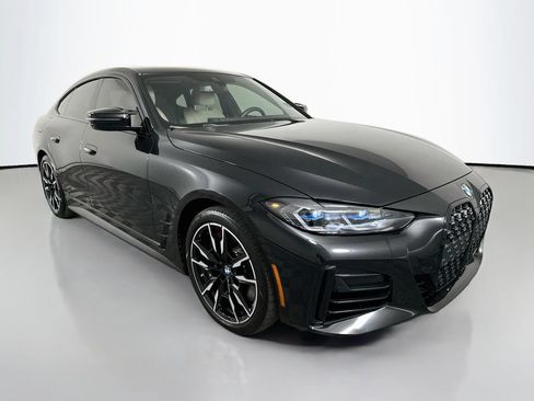 Used 2024 BMW M440i Gran Coupe RWD image 3