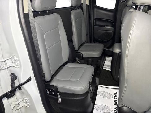 Used 2018 Chevrolet Colorado W/T w/ WT Convenience Package image 14
