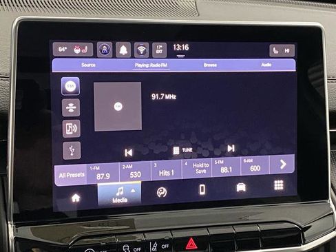 New 2026 Jeep Compass Latitude w/ Sun and Sound Group image 18