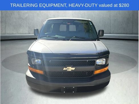 Used 2017 Chevrolet Express 2500 RWD image 7