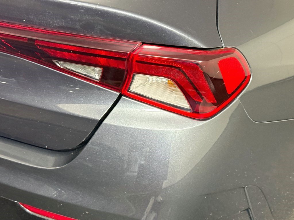 Used 2022 Kia K5 LXS FWD image 33