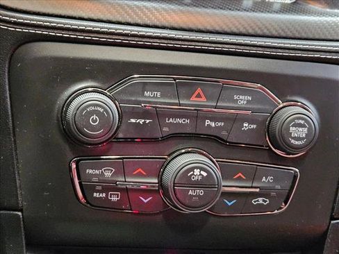 Used 2022 Dodge Charger SRT Hellcat w/ Harman/Kardon Audio Group image 18