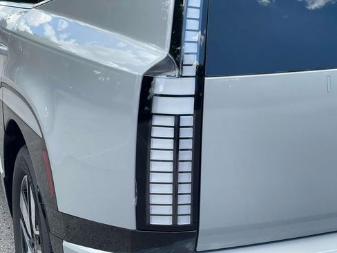 New 2026 Hyundai Ioniq 9 SEL image 10