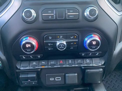 Used 2021 GMC Sierra 1500 Denali w/ Driver Alert Package II AWD/4WD image 16