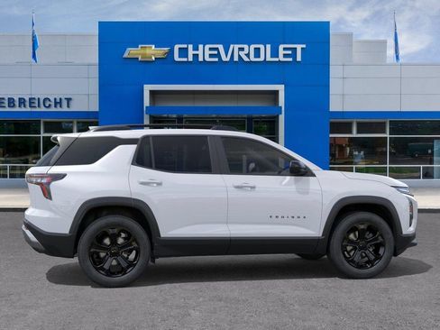 New 2026 Chevrolet Equinox LT w/ Convenience Package II FWD image 5