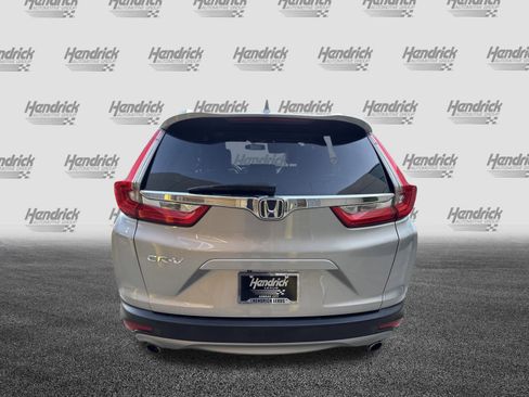 Used 2017 Honda CR-V Touring image 9