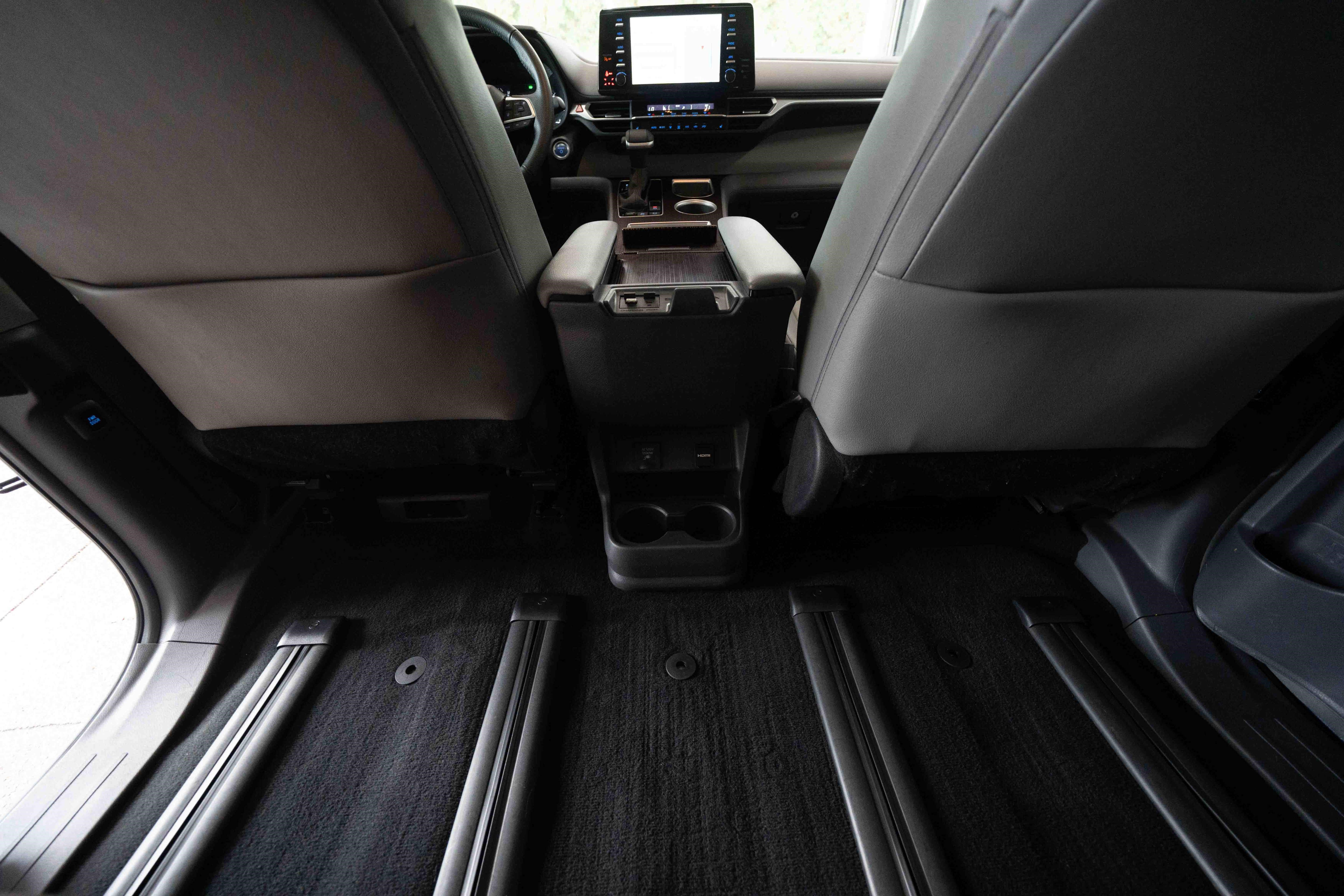 Certified 2023 Toyota Sienna XLE w/ XLE Plus Package AWD/4WD image 23