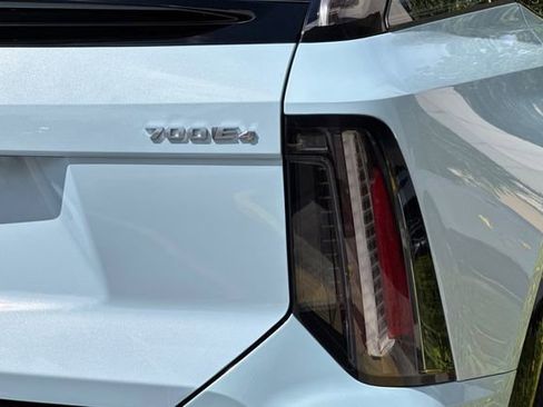 New 2026 Cadillac Optiq Sport 1 w/ LPO, Floor Liner Package image 26