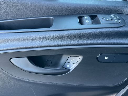 Used 2025 Mercedes-Benz Sprinter 3500 image 11