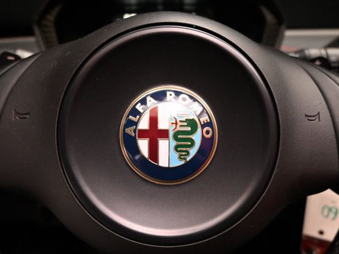 Used 2016 Alfa Romeo 4C Spider RWD image 71