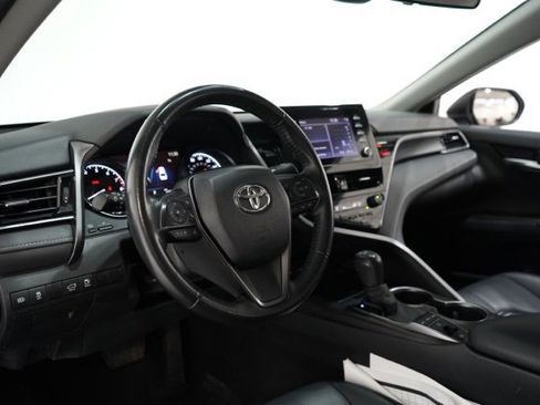 Used 2023 Toyota Camry SE image 15