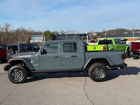 New 2026 Jeep Gladiator Mojave image 2
