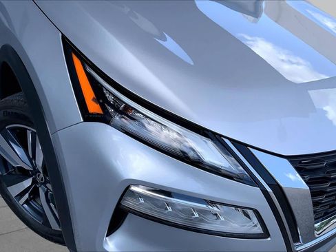 Used 2021 Nissan Rogue SL FWD image 27