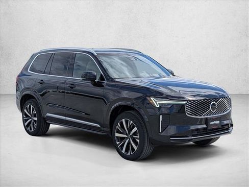 New 2026 Volvo XC90 B5 Core image 6