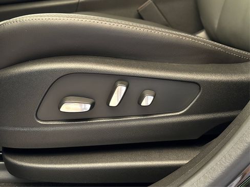 New 2026 Cadillac XT5 Premium Luxury FWD image 30