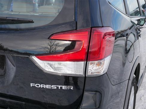 Used 2020 Subaru Forester w/ Alloy Wheel Package image 11