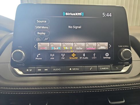 Certified 2023 Nissan Rogue SV AWD/4WD image 21