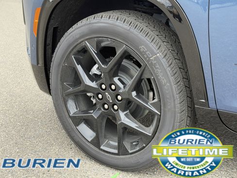 New 2026 Chevrolet Traverse RS image 35