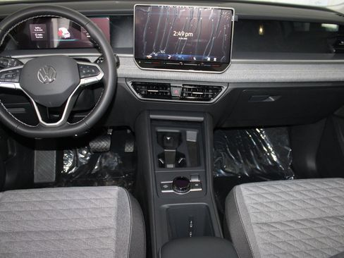 New 2026 Volkswagen Tiguan S image 23