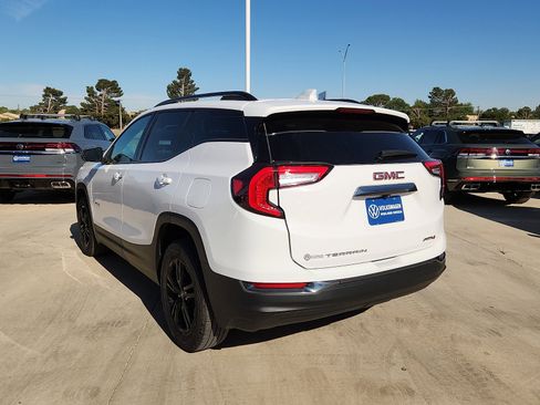 Used 2023 GMC Terrain AT4 AWD/4WD image 5