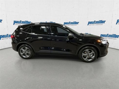 Used 2025 Ford Escape ST-Line w/ Tech Pack #1 image 13