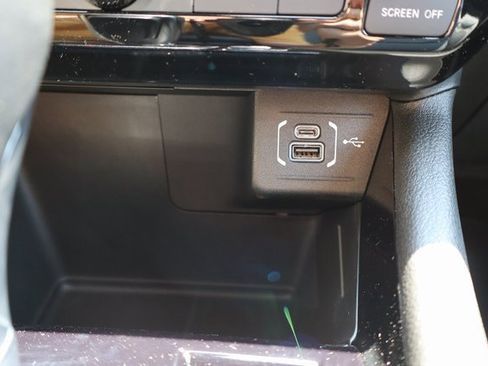 New 2025 Jeep Compass Limited image 21