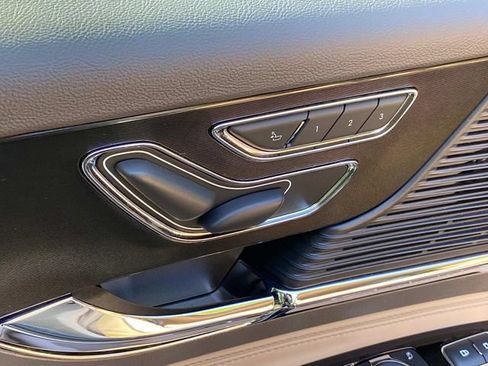 Certified 2022 Lincoln Corsair FWD w/ Equipment Group 101A image 14