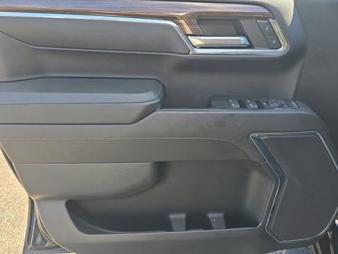 Used 2023 Chevrolet Silverado 1500 RST w/ Z71 Off-Road Package image 26