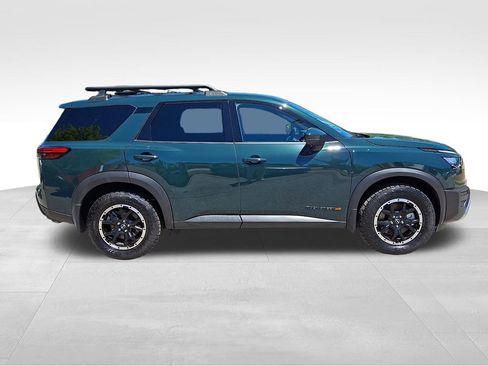 Used 2025 Nissan Pathfinder Rock Creek AWD/4WD image 7