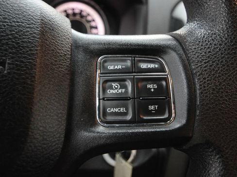 Used 2018 RAM 1500 Express w/ Express Value Package AWD/4WD image 15