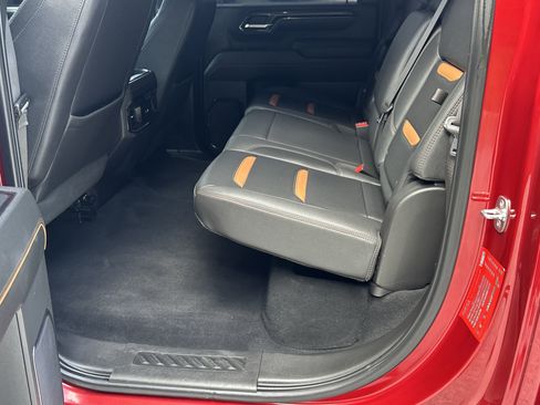 Used 2024 GMC Sierra 2500 AT4 w/ Technology Package image 20