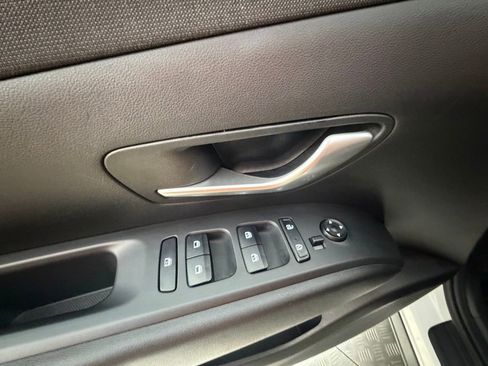 Used 2023 Hyundai Tucson SEL w/ Convenience Package image 27