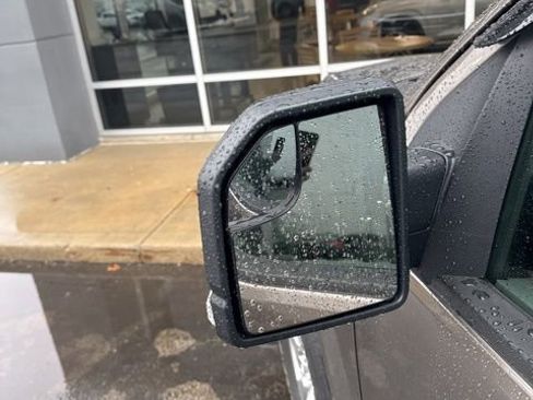 Used 2019 Ford F150 XLT w/ Equipment Group 302A Luxury image 12