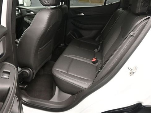 Used 2024 Buick Encore GX Sport Touring image 26