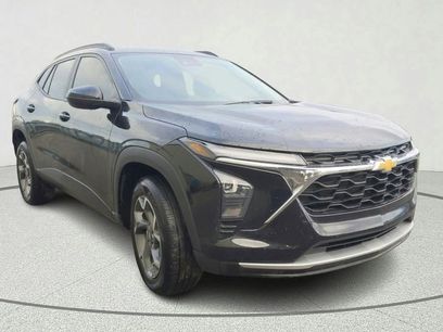 Used 2025 Chevrolet Trax LT w/ LT Convenience Package
