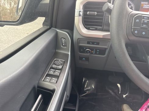 Used 2021 Ford F150 XLT w/ Tow Technology Package AWD/4WD image 19