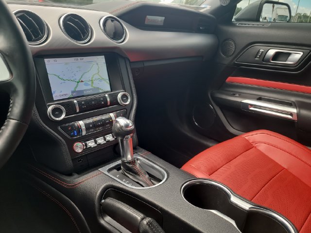 Used 2022 Ford Mustang GT Premium w/ Equipment Group 401A RWD image 17