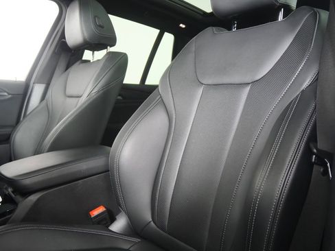 Used 2023 BMW X3 sDrive30i RWD image 9