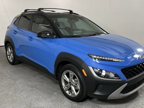 Used 2023 Hyundai Kona SEL image 1