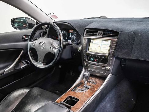 Used 2010 Lexus IS 250C image 12