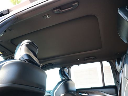 New 2025 Jeep Grand Cherokee Overland image 32