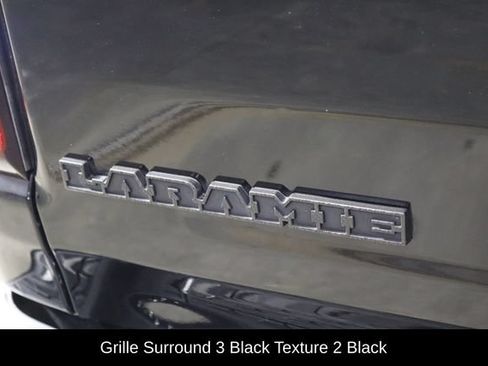Used 2022 RAM 1500 Laramie AWD/4WD image 44