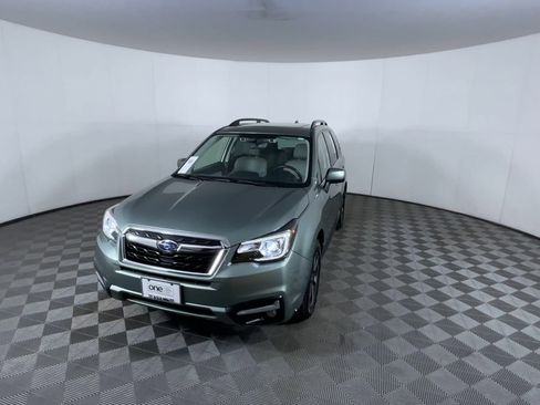 Used 2018 Subaru Forester 2.5i Limited image 3