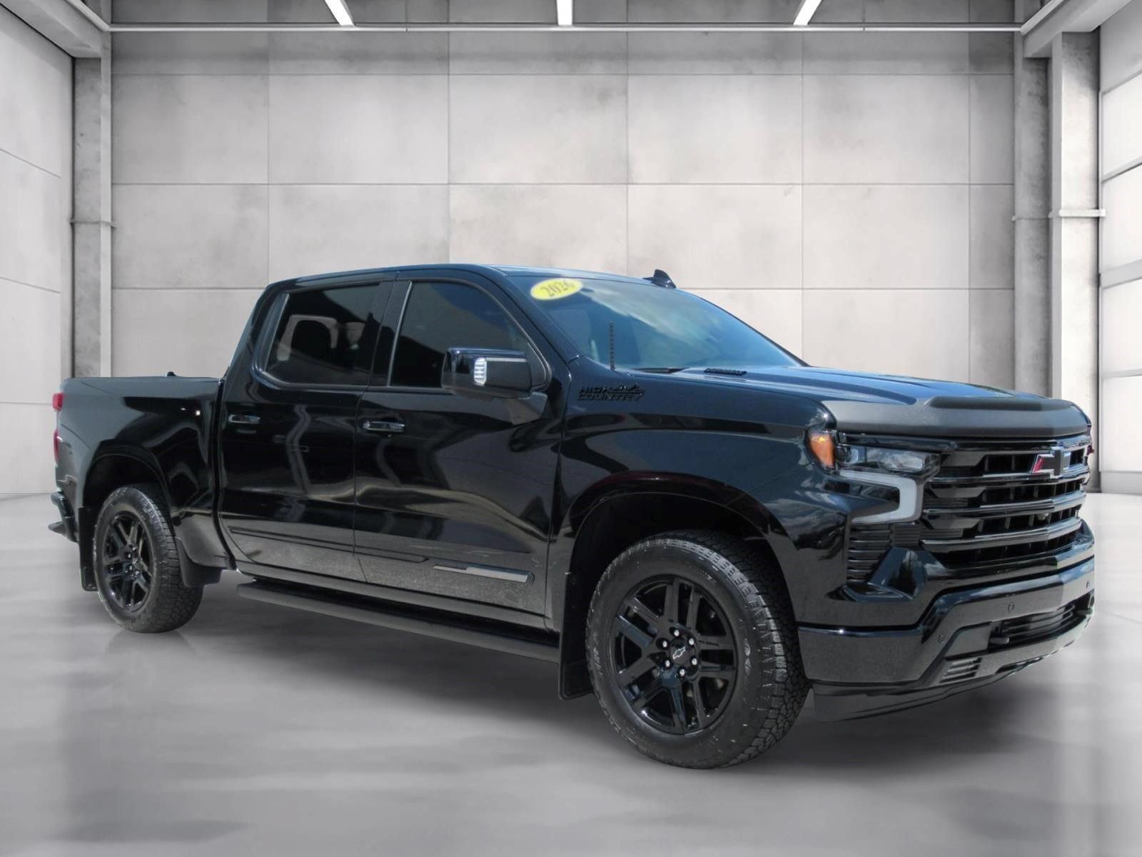 Used 2026 Chevrolet Silverado 1500 High Country w/ Midnight Edition RWD image 1
