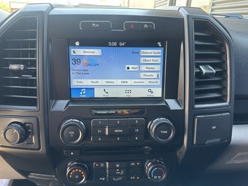 Used 2017 Ford F150 XL w/ Equipment Group 101A Mid AWD/4WD image 16